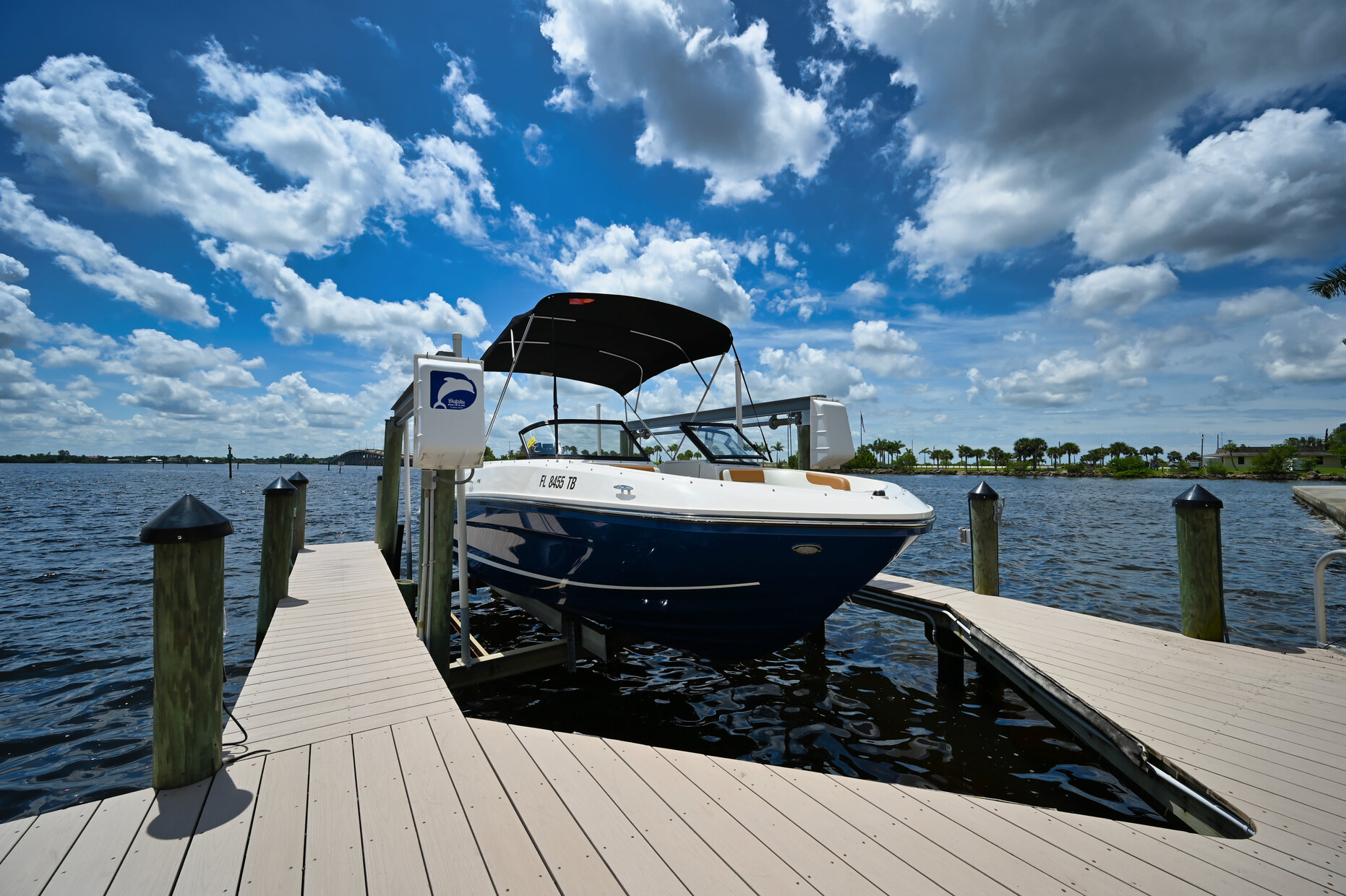 Bayliner VR6