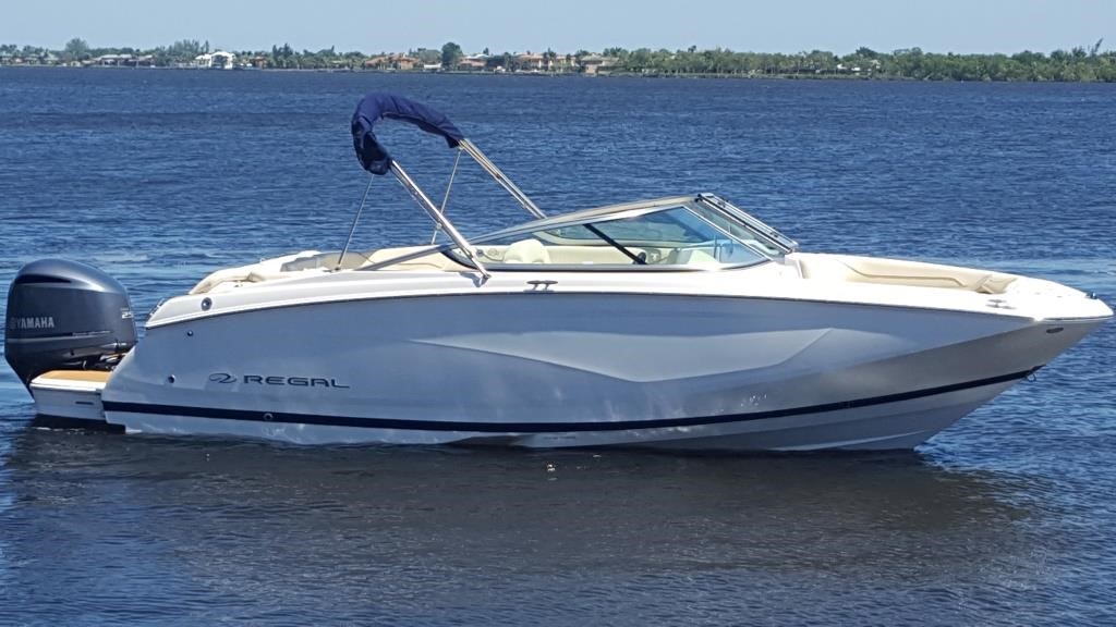 Regal 24 OBX Fastrac - White Eagle Boat Rental