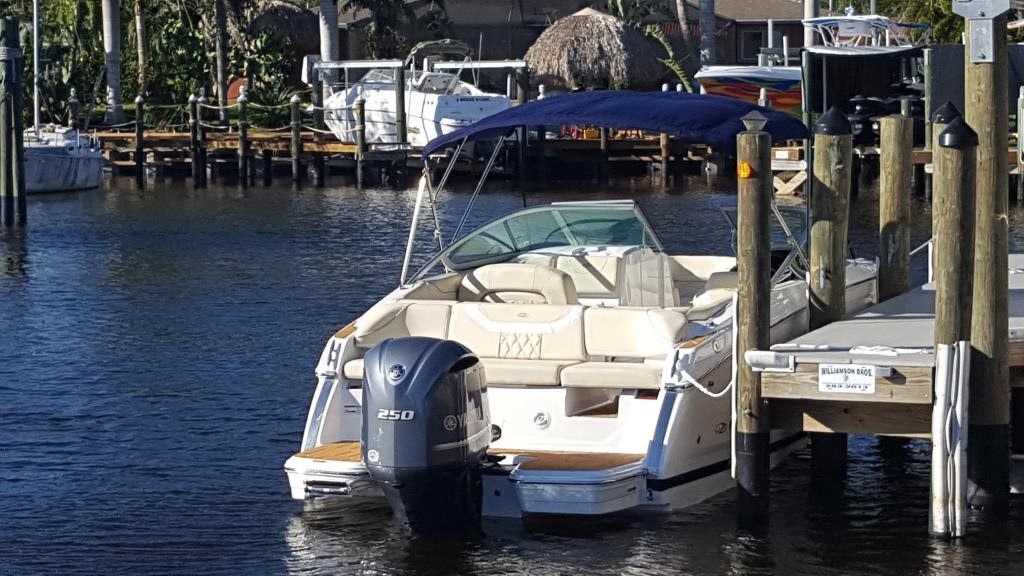 Regal 24 OBX Fastrac - White Eagle Boat Rental